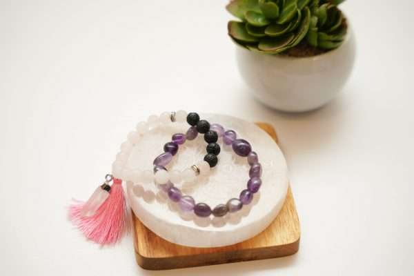 Selenite charging plate with bracelet